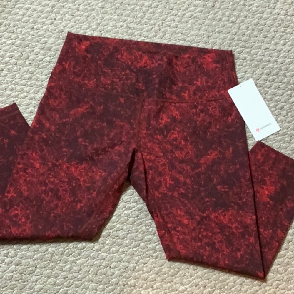 lululemon Wunder Train HR Crop 23”